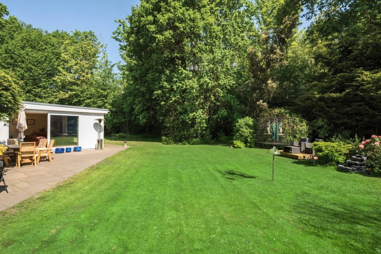 Click the photo for more details of Elm Corner, Ockham, GU23