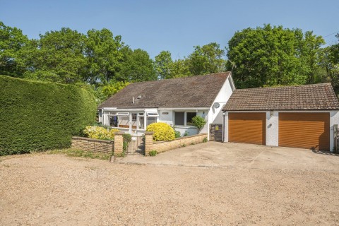 Click the photo for more details of Elm Corner, Ockham, GU23