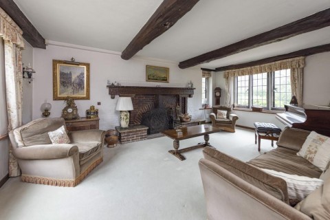 Click the photo for more details of Byfleet Road, Cobham, KT11