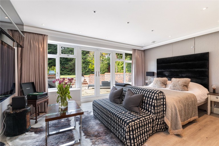 Images for Evelyn Way, Cobham, Surrey