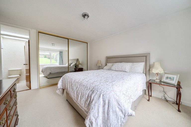Images for Badingham Drive, Fetcham, Surrey