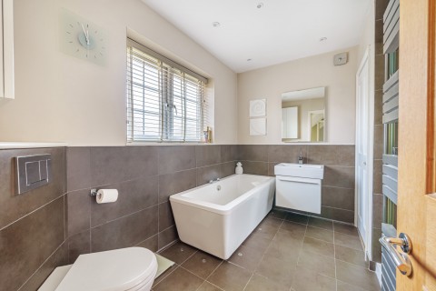 Click the photo for more details of Evelyn Way, Stoke D'Abernon, Cobham, KT11