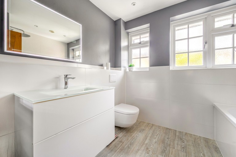 Images for Leigh Road, Cobham, Surrey