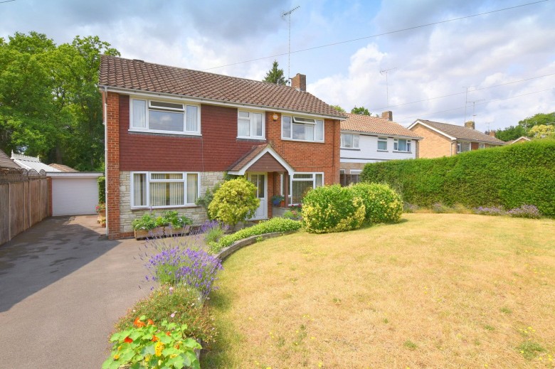 Click the photo for more details of Bramble Rise, Cobham, KT11
