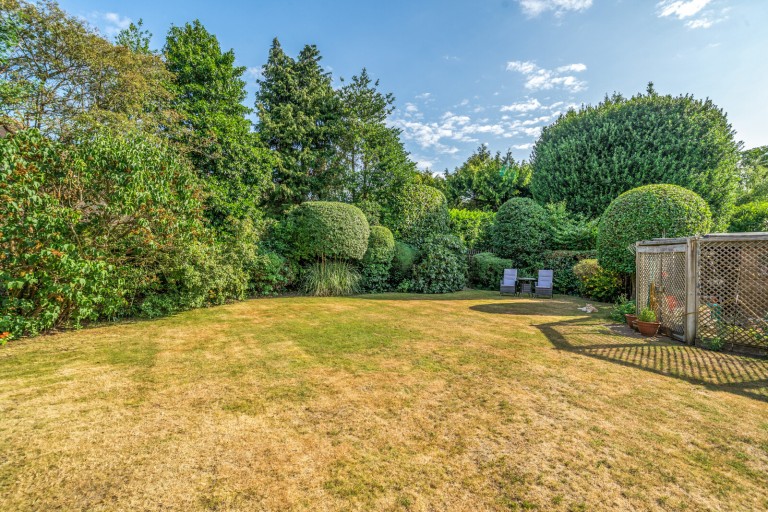 Images for Birch Grove, Cobham, Surrey