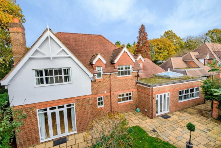 Images for 14B Stoke Road, Cobham, KT11