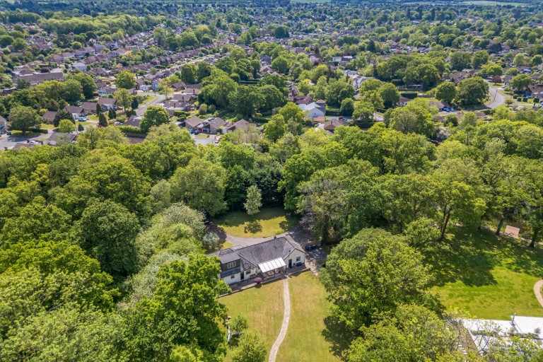 Images for Woodside, Fetcham, Surrey