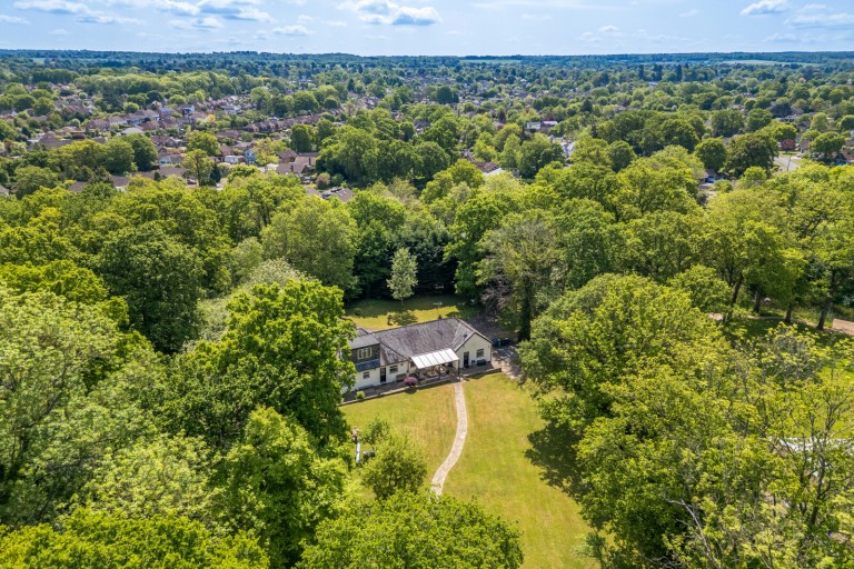 Images for Woodside, Fetcham, Surrey