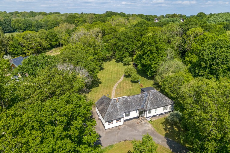 Images for Woodside, Fetcham, Surrey