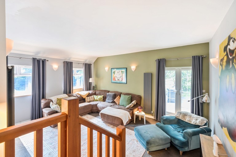 Images for Woodside, Fetcham, Surrey