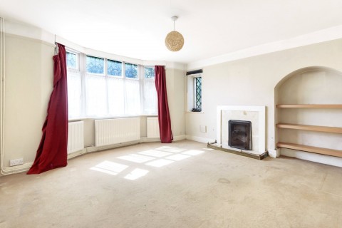 Click the photo for more details of Stoke Road, Cobham, Surrey