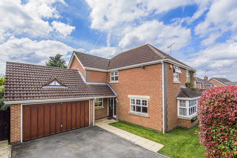Click the photo for more details of St. Andrews Gardens, Cobham, KT11