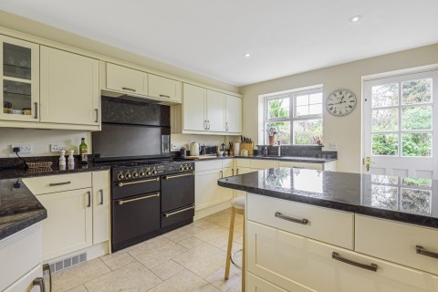 Click the photo for more details of St. Andrews Gardens, Cobham, KT11