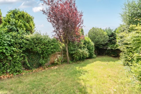 Click the photo for more details of Leigh Road, Cobham, Surrey