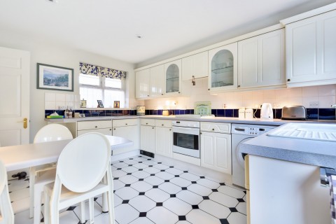 Click the photo for more details of St. Andrews Gardens, Cobham, KT11