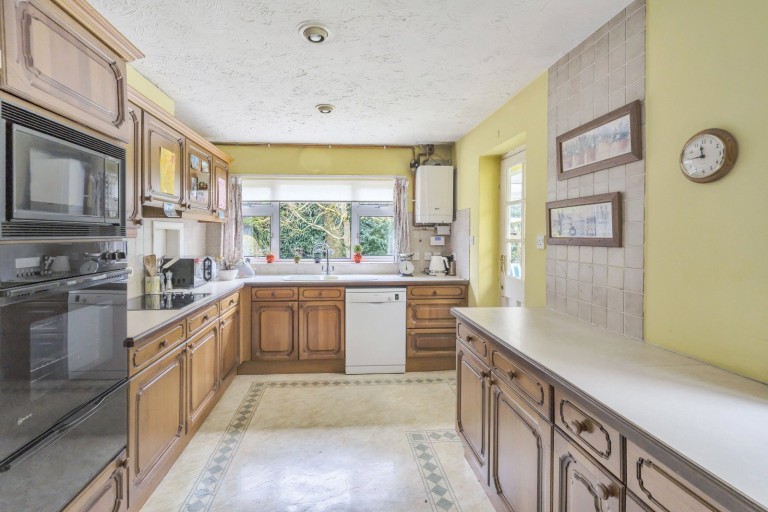 Images for Pony Chase, Cobham, Surrey