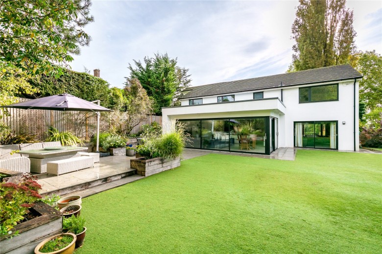 Click the photo for more details of Sandroyd Way, Cobham, KT11