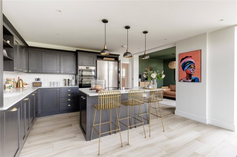 Click the photo for more details of Silverdale Avenue, Oxshott, KT22
