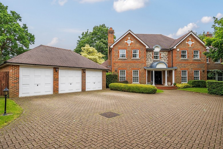 Click the photo for more details of Fairmile Lane, Cobham, Surrey, KT11