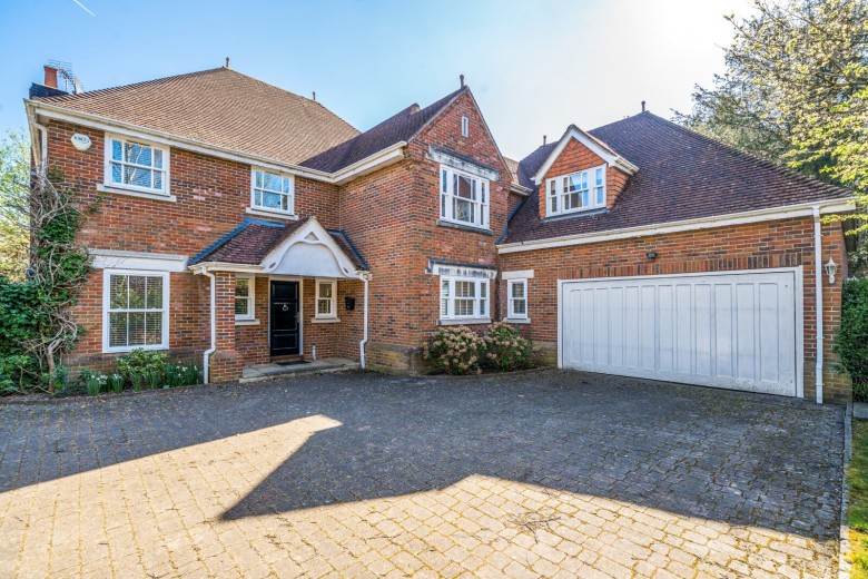 Click the photo for more details of Waterford Close, Cobham, Surrey