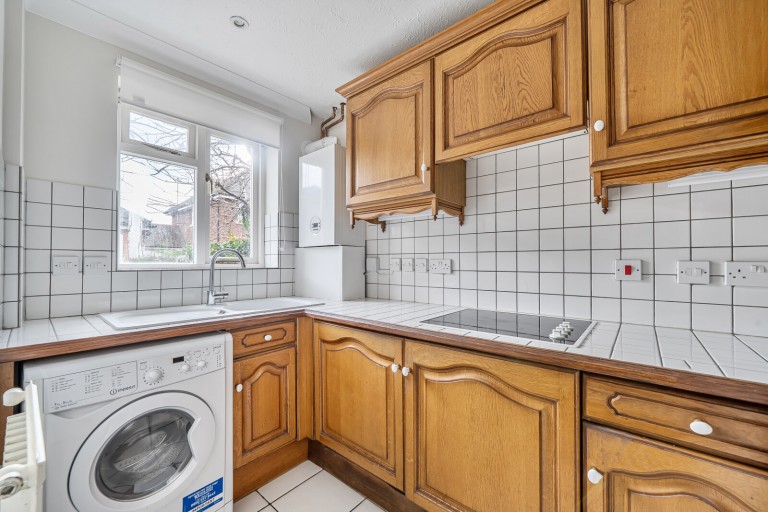 Images for Hollyhedge Road, Cobham, Surrey