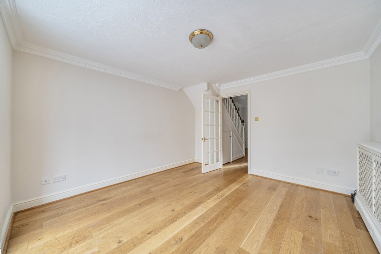 Images for Hollyhedge Road, Cobham, Surrey