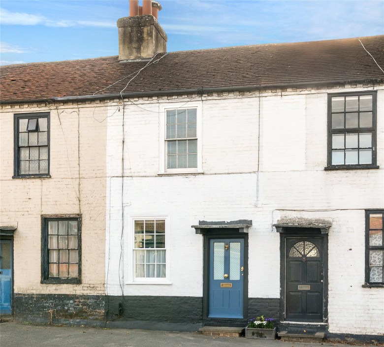 Click the photo for more details of Between Streets, Cobham, Surrey