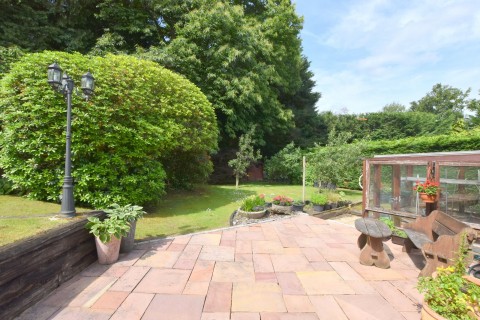 Click the photo for more details of Beechwood Drive, Cobham, Surrey