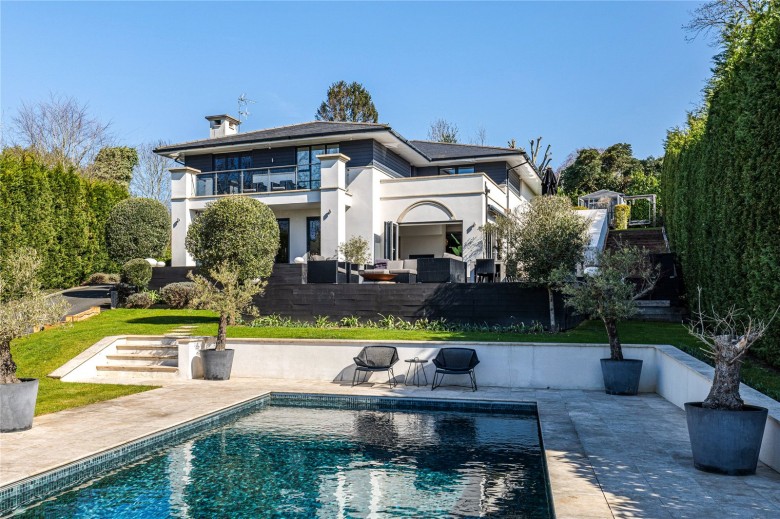 Click the photo for more details of Moles Hill, Oxshott, KT22