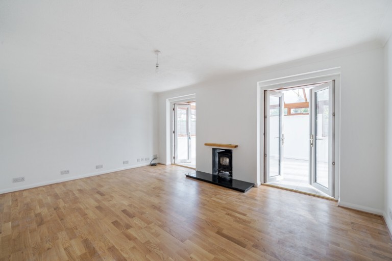 Images for Kenilworth Avenue, Cobham, Surrey