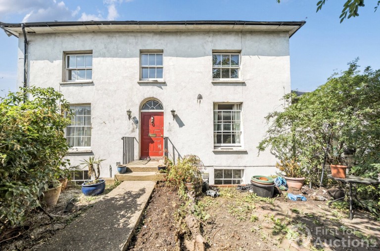 Images for Portsmouth Road, Cobham, Surrey