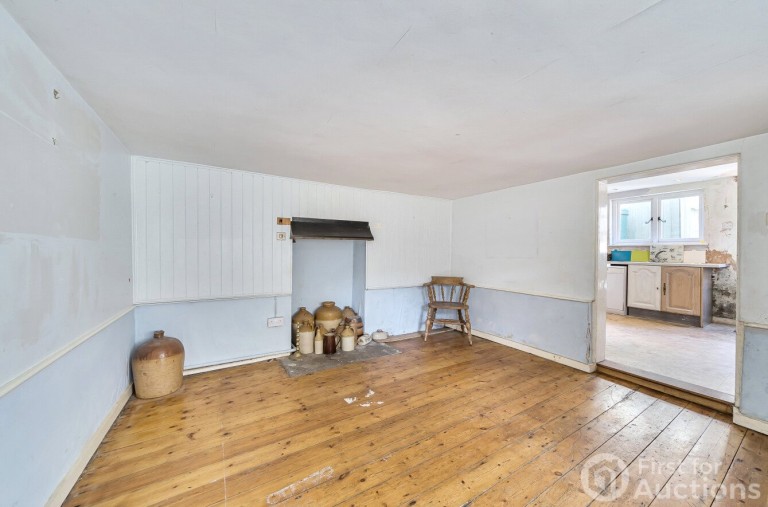 Images for Portsmouth Road, Cobham, Surrey