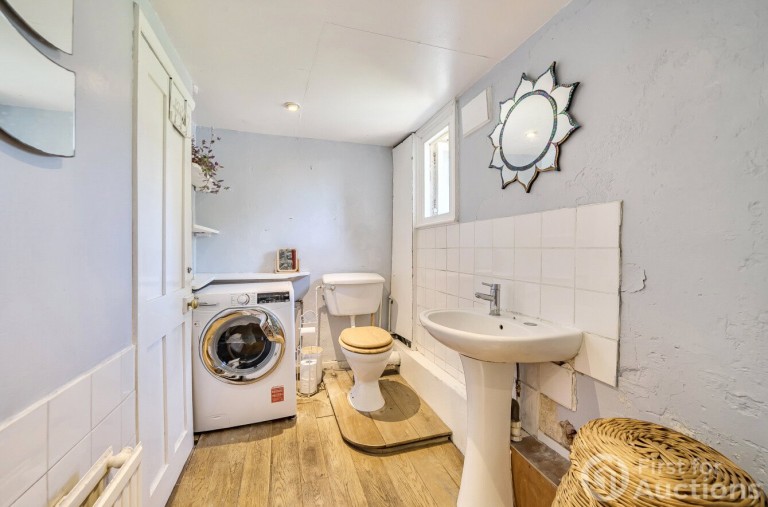 Images for Portsmouth Road, Cobham, Surrey