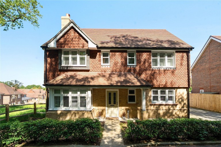 Images for Claremont Close, Leatherhead, Surrey