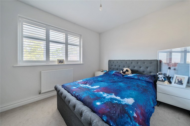 Images for Claremont Close, Leatherhead, Surrey