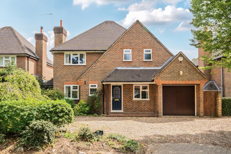 Click the photo for more details of Hogshill Lane, Cobham, Surrey