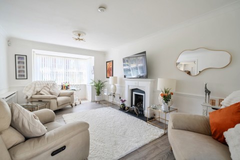 Click the photo for more details of St. Andrews Gardens, Cobham, Surrey