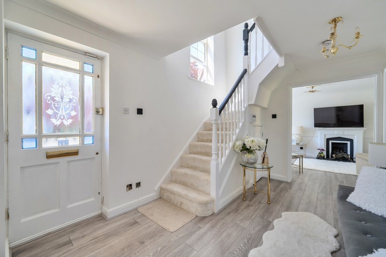 Images for St. Andrews Gardens, Cobham, Surrey