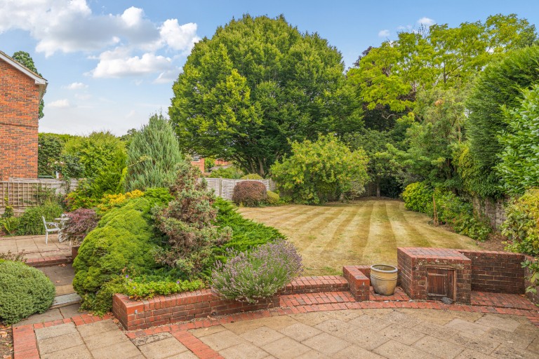 Images for Bramble Rise, Cobham, Surrey