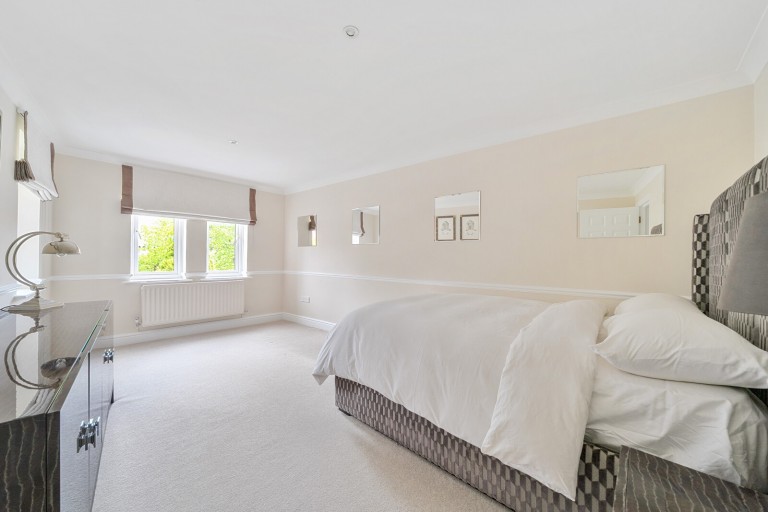 Images for St. Nicholas Crescent, Pyrford, Surrey