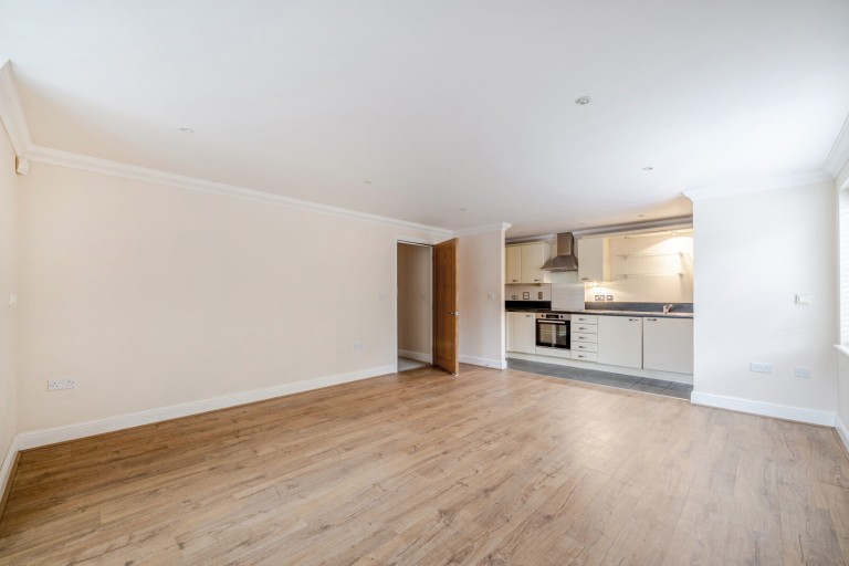 Images for Woodgate Close, Cobham, Surrey