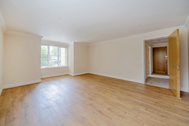 Images for Woodgate Close, Cobham, Surrey