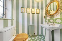 Images for Halcyon Close, Oxshott, Surrey