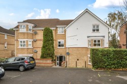 Images for Lyster Mews, Cobham, Surrey
