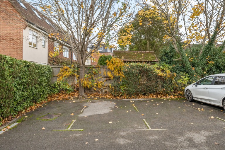 Images for Lyster Mews, Cobham, Surrey