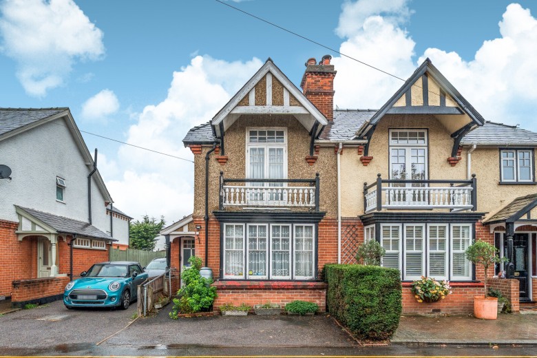 Click the photo for more details of Stoke D'Abernon, Cobham, Surrey