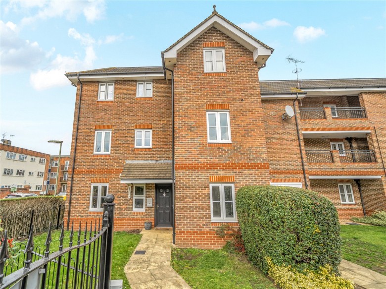 Click the photo for more details of Trafalgar Court, Cobham, Surrey