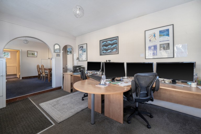 Images for Portsmouth Road, Cobham, Surrey