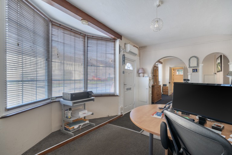 Images for Portsmouth Road, Cobham, Surrey