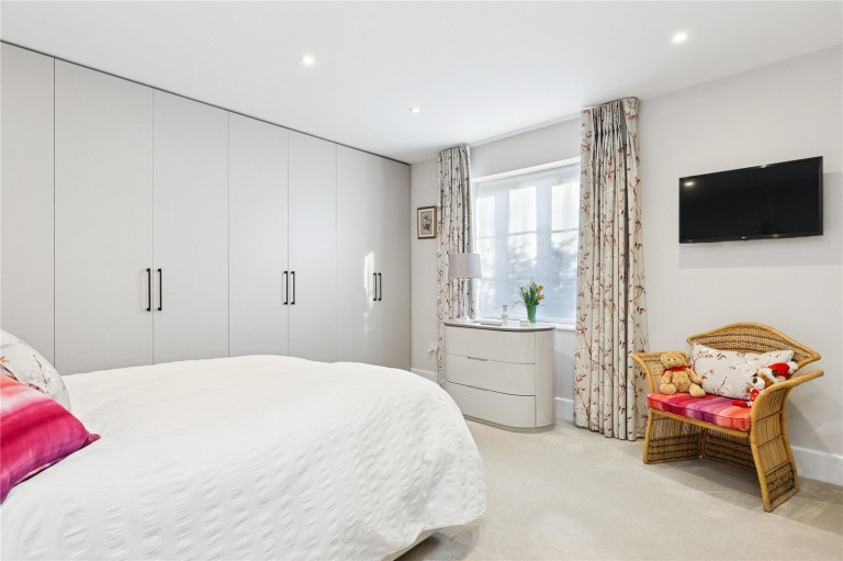 Images for Mizen Way, Cobham, Surrey